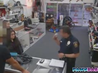 Latina beauty Startes Sucking Cop's Big phallus And Had A Facial