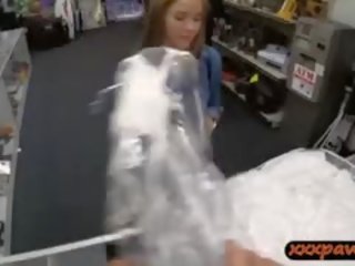 Call girl Pawns Her Wedding Dress And Banged At The Pawnshop