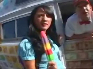 Brunette whore Gets A dick Popsicle