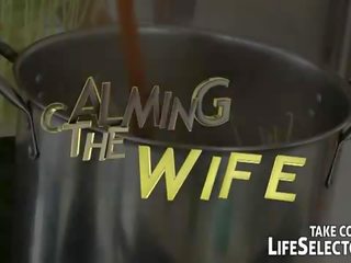 生活 selector: 業餘 妻子 得到 性交 由 一 peter 和 一 黃瓜.