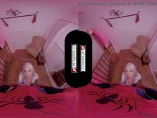 VRCosplayX.com Spider Gwen Blowing Your Mind With Her Mouth And Pussy VRPorn