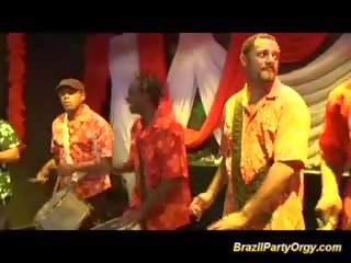 Brazil anális samba buli orgia